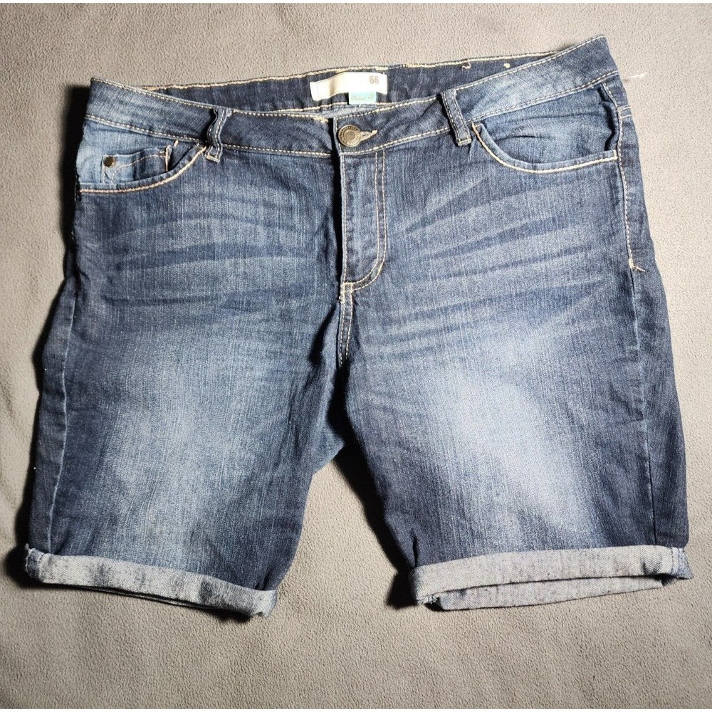Route 66 Shorts Women Size 12 Classic Fit Blue Jeans Zip Button Belt Loops